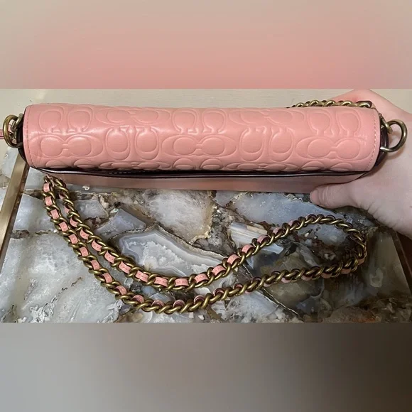 Coach 1941 Dinky Crossbody Bag! - Picture 6 of 14